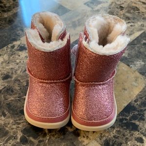 Pink Glitter Newborn Baby Ugg Boots - Keelan